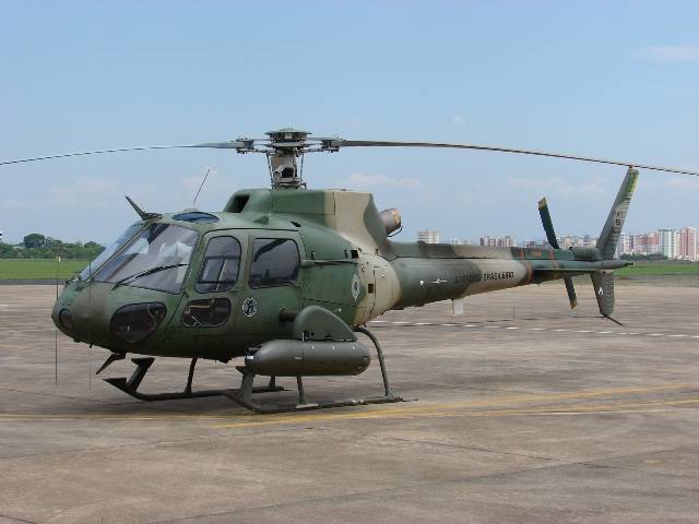 Esquilo-Fennec helicopter