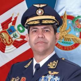 Teniente General Carlos Chvez, nuevo Comandante General de la Fuerza Area Per