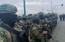 Las Fuerzas Armadas y Polica Nacional del Ecuador desplegaron a 30.550 efectivos.