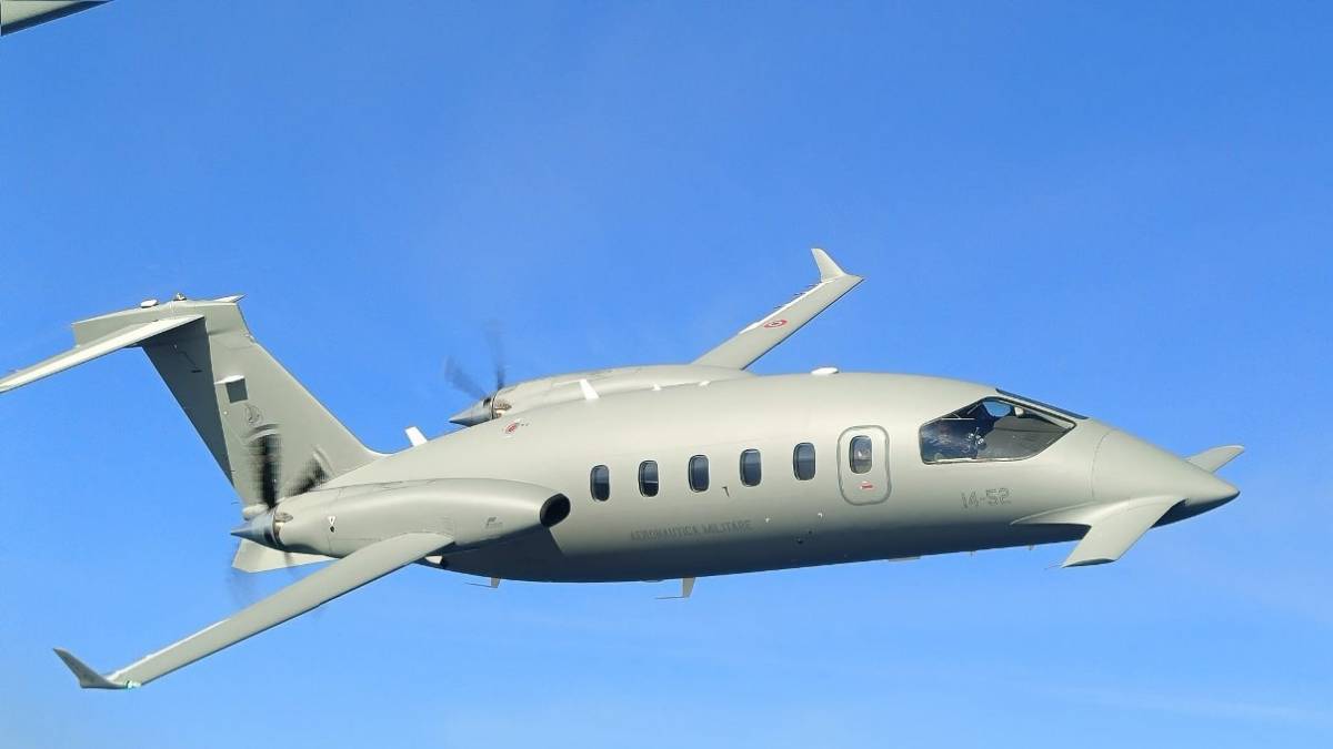Uno de los nuevos Piaggio “Avanti”P-180 EVO+ de la Aeronautica Militare. (foto AMI) Uno de los nuevos Piaggio “Avanti”P-180 EVO+ de la Aeronautica Militare. (foto AMI)