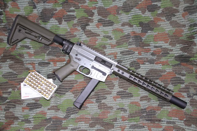Avanza la elección del nuevo subfusil del US Army -noticia defensa.com ...