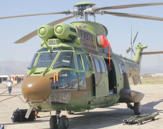 Envolver Identificar Muelle del puente Bolivia recibe su tercer helicóptero Super Puma-noticia defensa.com -  Noticias Defensa Bolivia