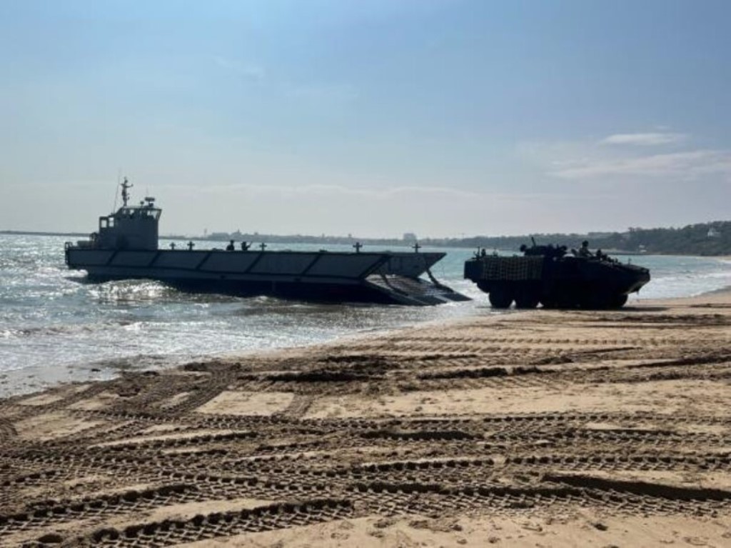 La Armada completa ADELFIBEX, ejercicio de adiestramiento de unidades ...