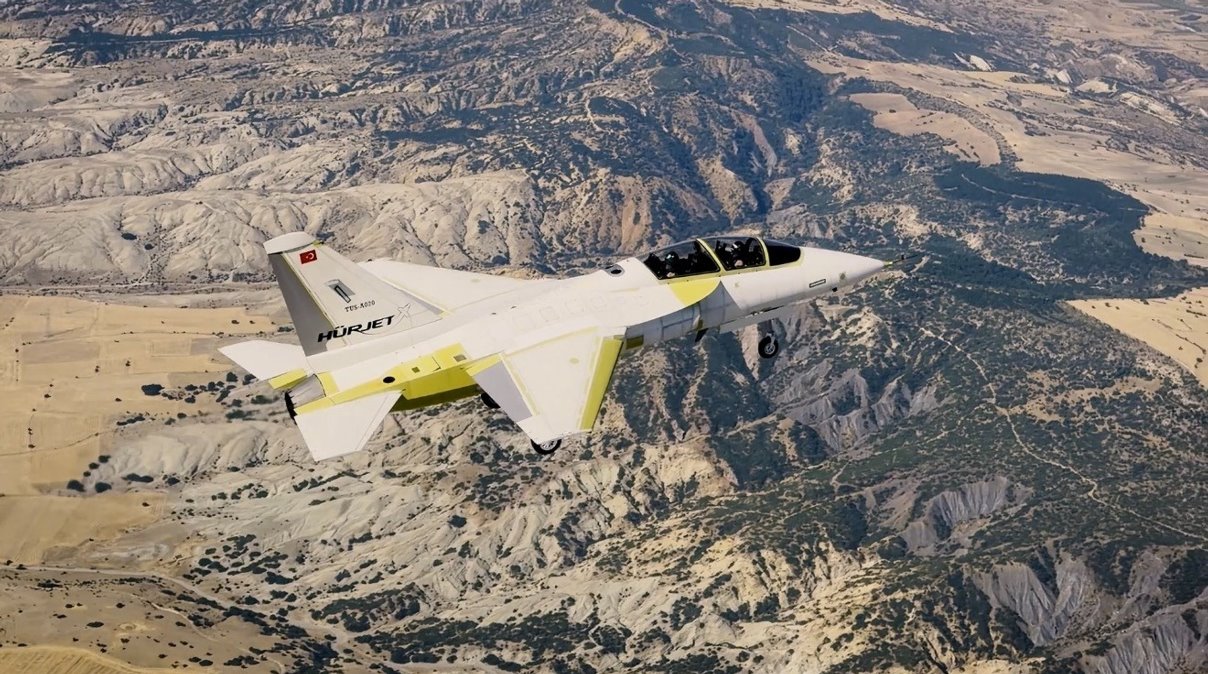 Vuela el primer Hürjet de serie destinado a la Fuerza Aérea Turca, el avión que también dotará al Ejército del Aire y del espacio español