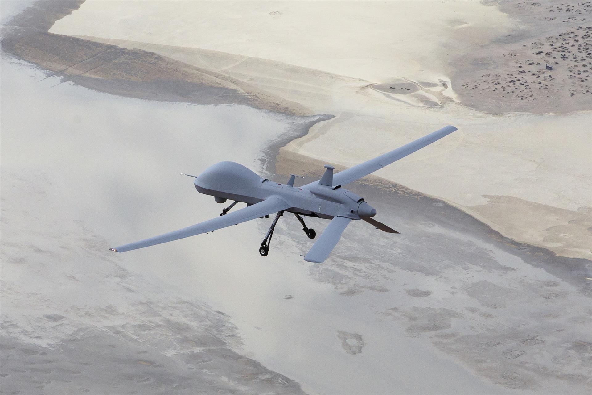 Что делать при атаке беспилотников. Mq-1c Gray Eagle UAV. БПЛА mq-1c Gray Eagle. Drone mq-1c Gray Eagle. General Atomics mq-1c Grey Eagle.