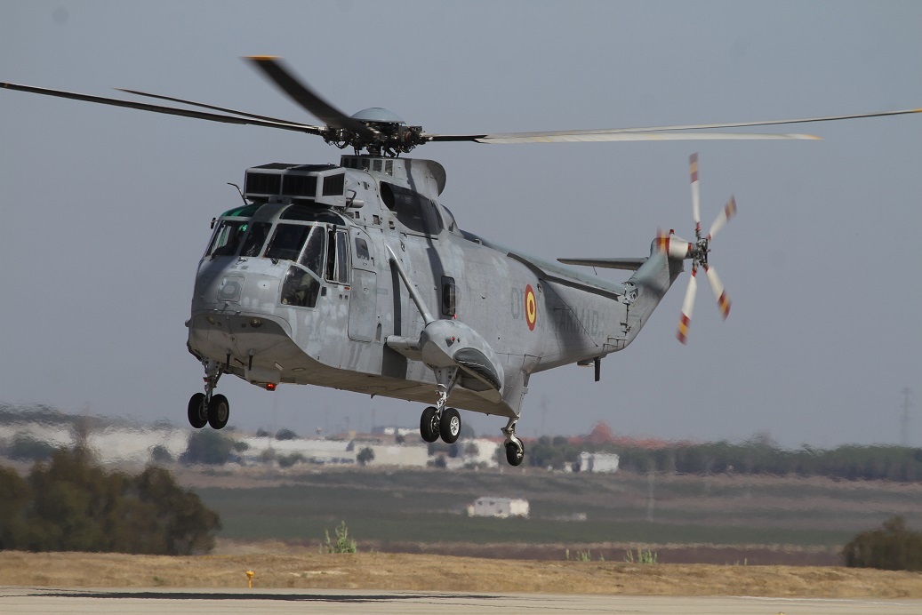 Espectacular despliegue de aeronaves en el