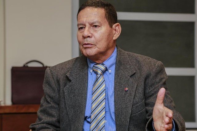 El titular de Defensa del nuevo gobierno brasileño podría ser un ...