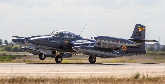 a-37b%20colombiano.jpg