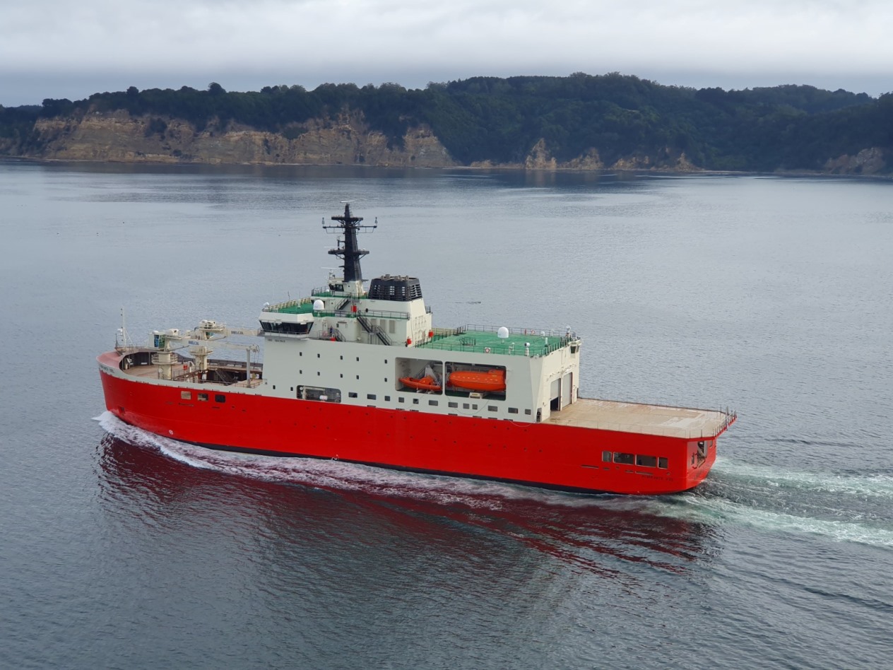 Comienzan las pruebas de mar del nuevo rompehielos Almirante Viel para la Armada de Chile