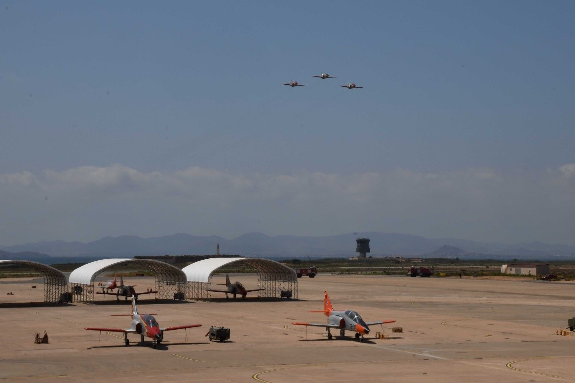 Último vuelo del C-101 de la Academia General del Aire del Ejército del Aire y del Espacio.