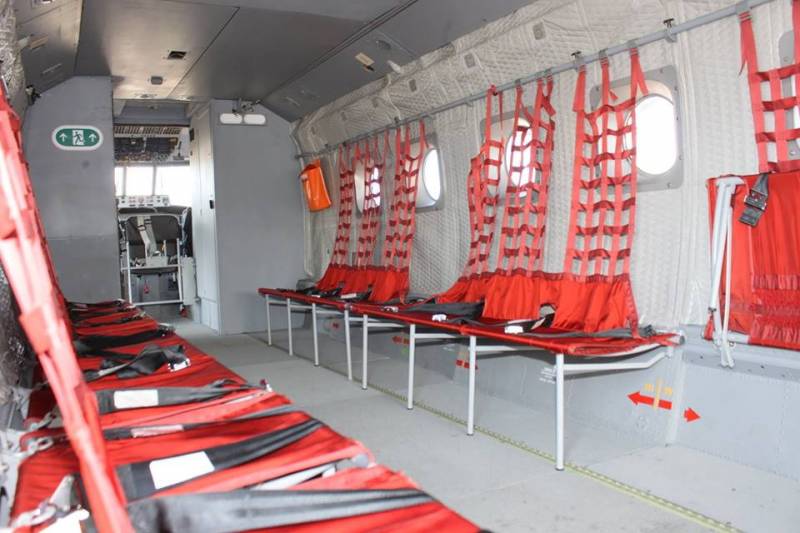 Pristino interior del recien llegado C-212.  (Luis Pi�eiro)