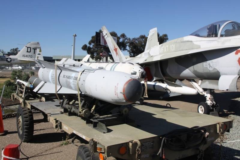 En el Museo pueden observarse igualmente diversos sistemas de armas utilizados por el Cuerpo de Marines. Antonio Ros (Copyright defensa.com) En el Museo pueden observarse igualmente diversos sistemas de armas utilizados por el Cuerpo de Marines. Antonio Ros (Copyright defensa.com)