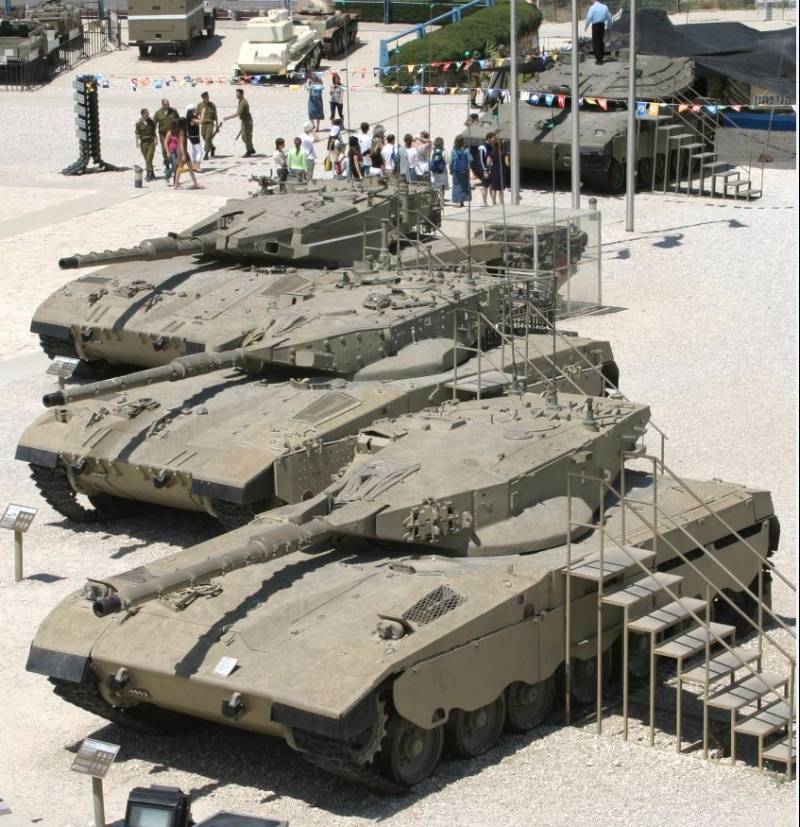 La gama de blindados “Merkava” israelitas ha evolucionado de forma rápida en menos de treinta años, desarrollando e incorporando los últimos avances en la materia. (Antonio Ros Pau, Copyright defensa.com) La gama de blindados “Merkava” israelitas ha evolucionado de forma rápida en menos de treinta años, desarrollando e incorporando los últimos avances en la materia. (Antonio Ros Pau, Copyright defensa.com)