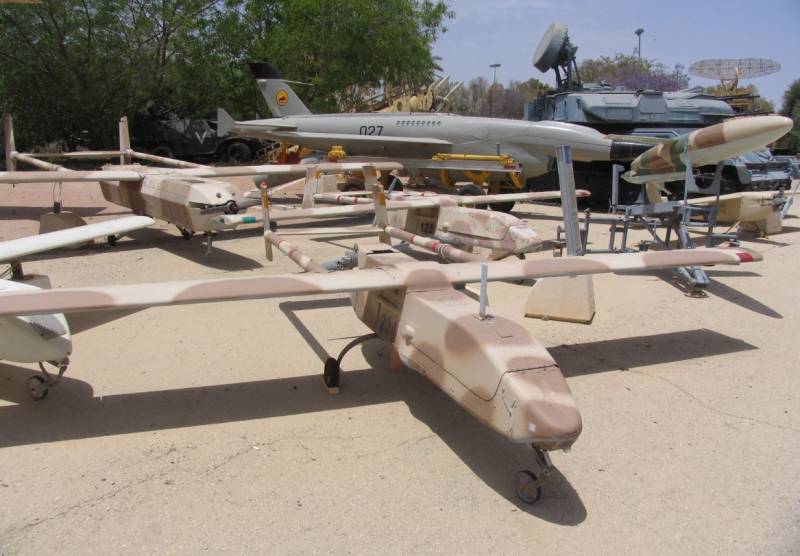 Israel fue también pionero en el desarrollo y empleo de UAV. (Antonio Ros Pau, Copyright defensa.com) Israel fue también pionero en el desarrollo y empleo de UAV. (Antonio Ros Pau, Copyright defensa.com)