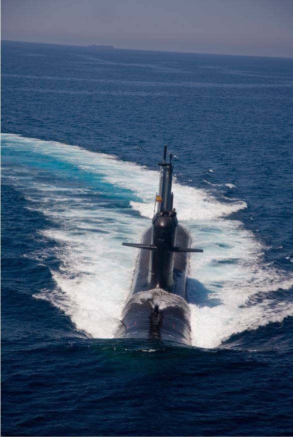 Pruebas de mar del submarino malayo KD “Tun Razak” (foto Navantia). Pruebas de mar del submarino malayo KD “Tun Razak” (foto Navantia).