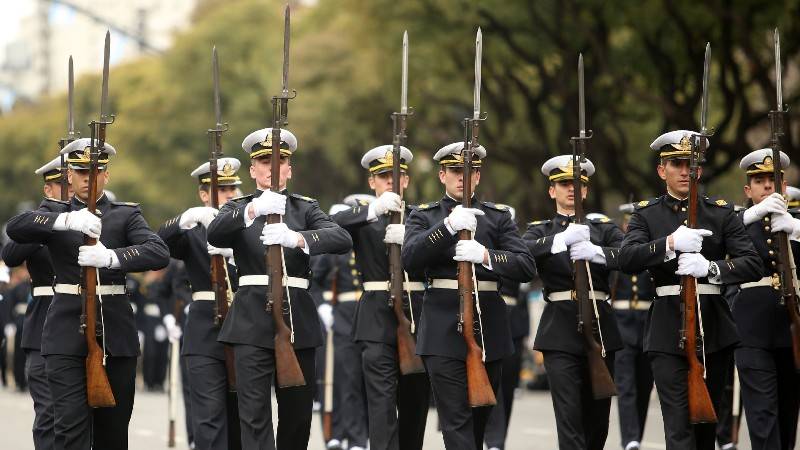 Hubo desfiles en todo el pais, IGWAITH/ZONA MILITAR