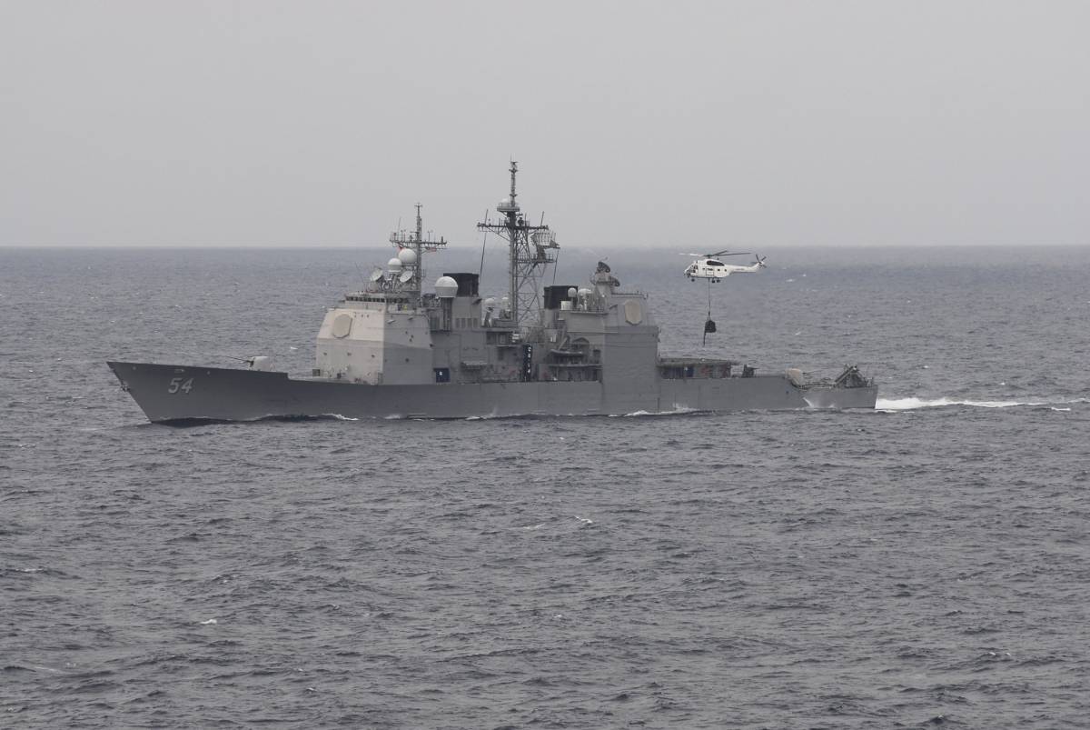 Además de los buques europeos que participaron en la operación “Atalanta”, otras iniciativas se han producido para luchar contra la piratería. La Marina de estados Unidos ha desplegado la Task Force 151 en el Océano Indico. (Foto US Navy). Además de los buques europeos que participaron en la operación “Atalanta”, otras iniciativas se han producido para luchar contra la piratería. La Marina de estados Unidos ha desplegado la Task Force 151 en el Océano Indico. (Foto US Navy).