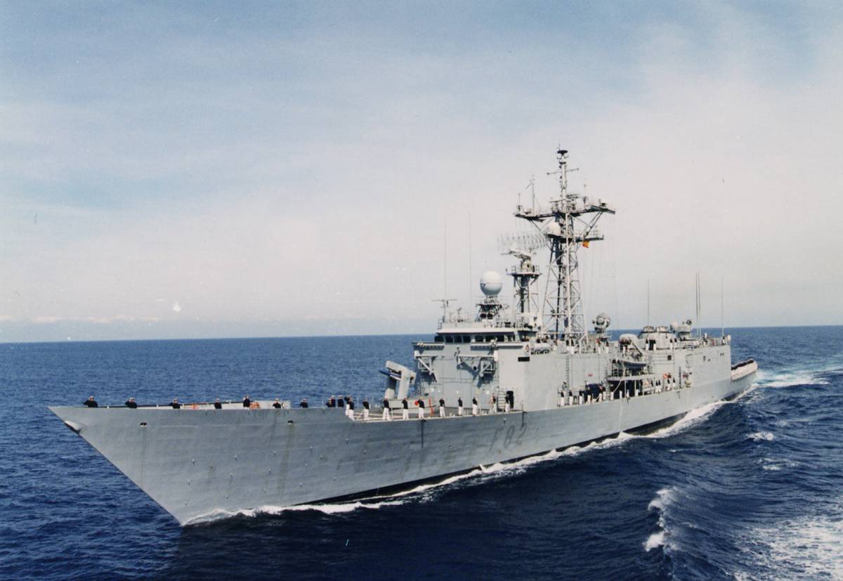 La Fragata Victoria fue la primera unidad española en participar en la operación Atalanta. Después de algunos años desactivada por la falta de personal en la Armada, ha vuelto al servicio activo, una vez modernizada, siendo con la Numancia, las primeras d La Fragata Victoria fue la primera unidad española en participar en la operación Atalanta. Después de algunos años desactivada por la falta de personal en la Armada, ha vuelto al servicio activo, una vez modernizada, siendo con la Numancia, las primeras d
