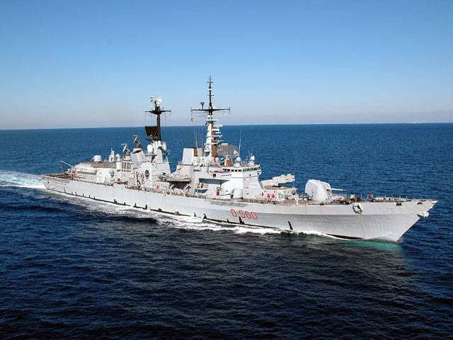 El destructor italiano “Luigi Durand de la Penne, fue el buque insignia de la SNMG 2, que llevó a cabo la operación “Allied Provider”, primera respuesta de la comunidad internacional contra la piratería. (Foto Marina Militare) El destructor italiano “Luigi Durand de la Penne, fue el buque insignia de la SNMG 2, que llevó a cabo la operación “Allied Provider”, primera respuesta de la comunidad internacional contra la piratería. (Foto Marina Militare)