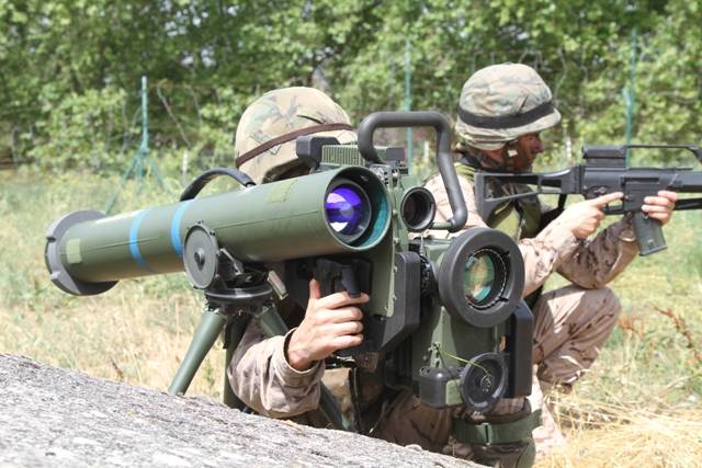 El potencial contracarro de los diversos batallones de monta�a del ET espa�ol se ha visto reforzado �ltimamente con la llegada del novedoso sistema �Spike� (foto Segundo Calpena).