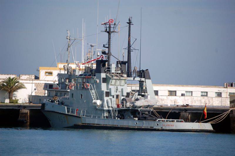 Buque remolcador de altura "La Gra�a"