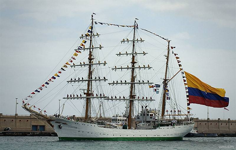 Buque Escuela Gloria (Colombia) Buque Escuela Gloria (Colombia)