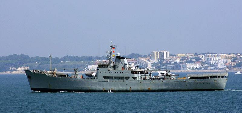Buque de transporte ligero "Contramaestre Casado" Foto: Manuel Soto Saenz