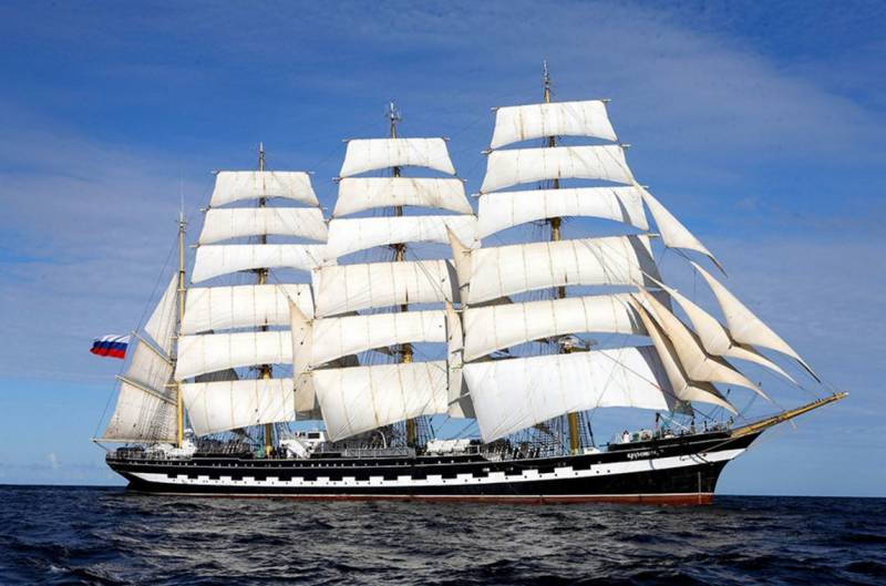 Buque escuela Kruzenshtern (Rusia) Buque escuela Kruzenshtern (Rusia)