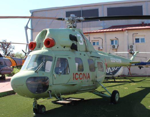 MI-2 WSK/MIL. En Espaa fue utilizado para transporte de bomberos  y extincin de incendios forestales.