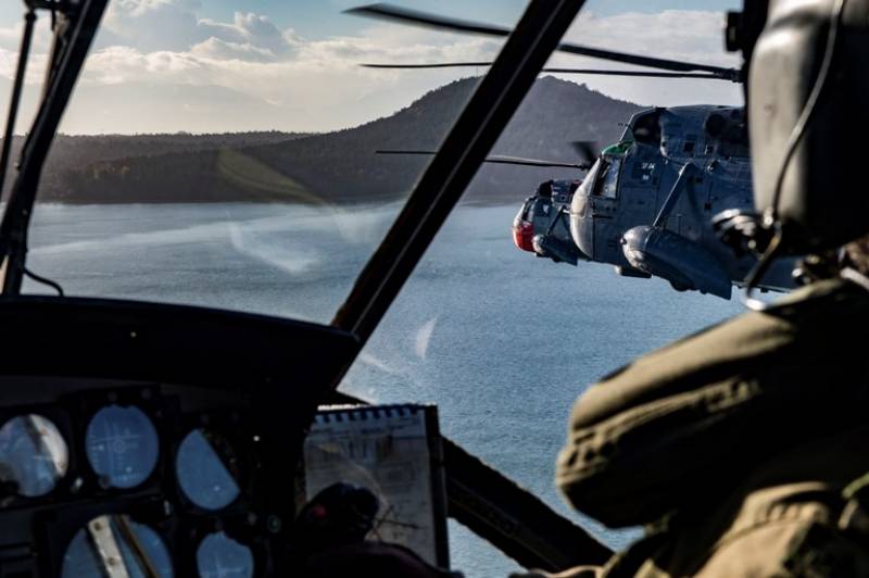 Ensayos el da 27 de noviembre, en Victoria, British Columbia, para una sincronizacin perfecta el da de la ceremonia. (foto: DND)