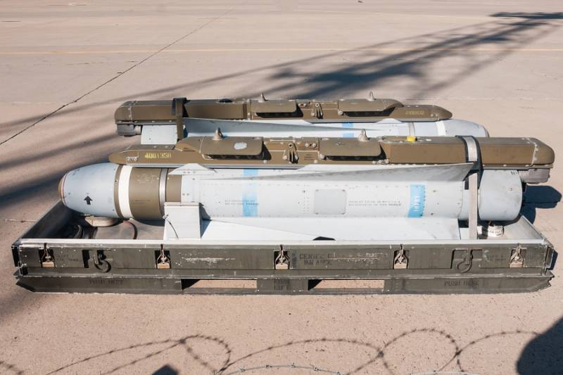 12-	Uno de los misiles aire-suelo  Raytheon AGM-65G Maverick utilizados en el ejercicio Sirio 19.