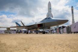 La maqueta de su futuro caza de quinta generación, el Turkish Fighter, ha sido una de las estrellas en esta edición del SIAE Le Bourguet. La maqueta de su futuro caza de quinta generación, el Turkish Fighter, ha sido una de las estrellas en esta edición del SIAE Le Bourguet.