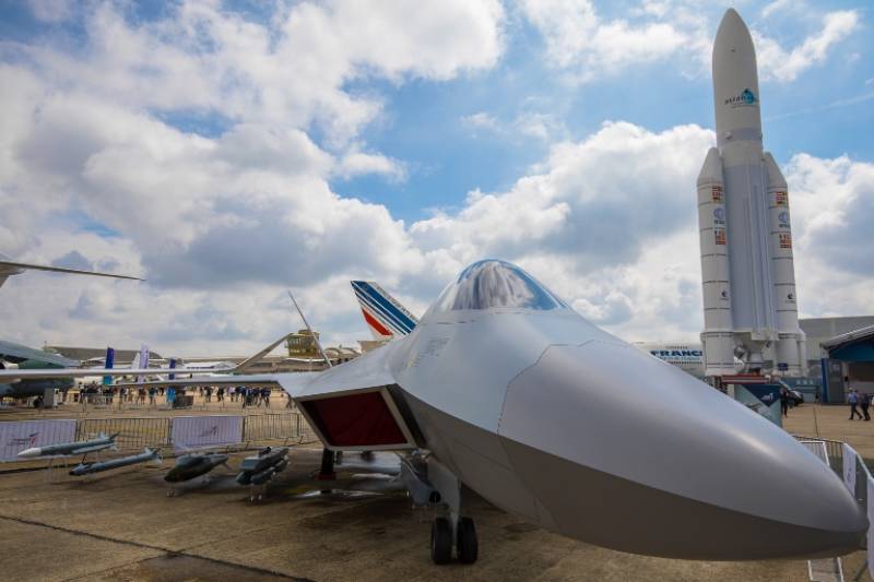 El TF-X(desarrollado por Turkish Aerospace Industries) integrar un fuselaje sigiloso diseado principalmente para cumplir con los requisitos de combate aire-aire