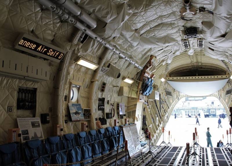 Las generosas dimensiones de este coloso se reflejan en la capacidad de su bodega. Las generosas dimensiones de este coloso se reflejan en la capacidad de su bodega.