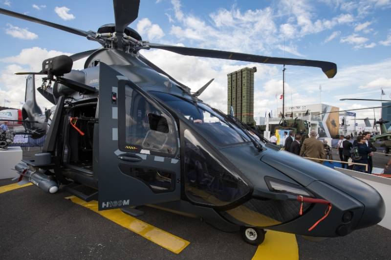 Tambi�n se estren� la maqueta 1:1 del H160M Guepard. Un Helic�ptero ligero que podr� ser configurado como apoyo, transporte y combate.