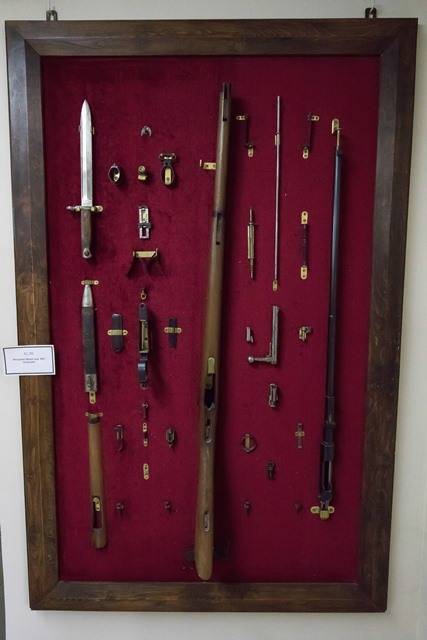 Despiece de un Mosquetón Mauser de 1893. Despiece de un Mosquetón Mauser de 1893.