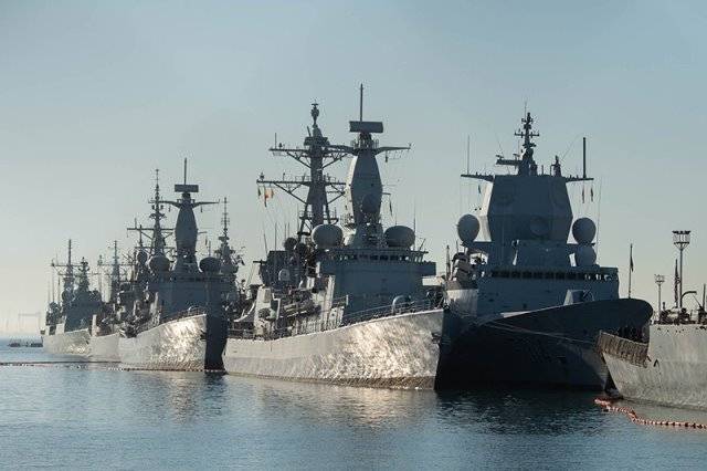 El espectacular despliegue naval de la OTAN en el sur de España -noticia defensa.com - Noticias Defensa España