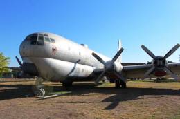 El fabricante norteamericano Boeing Aircraft Company le bautiz� como KC-97L Stratotanker. A su llegada a Espa�a se le denomin� TK-03.