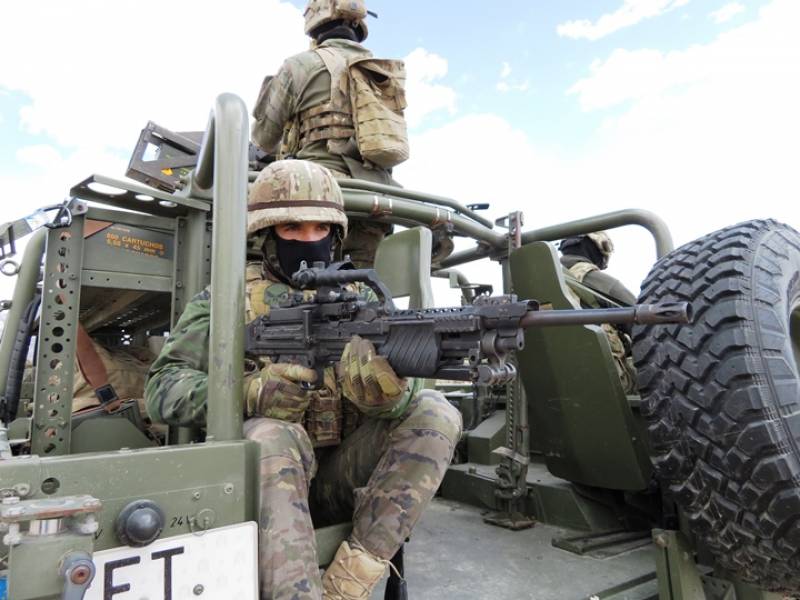 Varios puntos calientes del planeta son el lugar en el que las OE españolas están ahora desplegadas realizando misiones, incluidas las de combate Varios puntos calientes del planeta son el lugar en el que las OE españolas están ahora desplegadas realizando misiones, incluidas las de combate