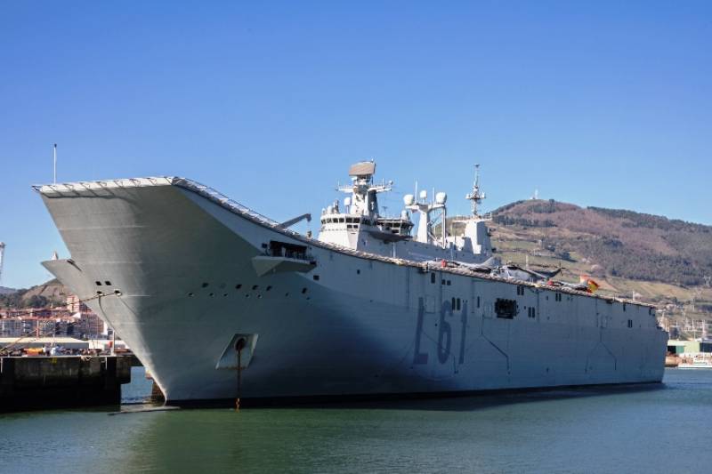 En esta ocasión, os traemos una galerÍa del L 61 Juan Carlos I. El buque insignia de la Armada Española. En esta ocasión, os traemos una galerÍa del L 61 Juan Carlos I. El buque insignia de la Armada Española.