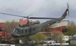 El UH-1H ha sido durante d�cadas el �caballo de batalla alado� del ET.