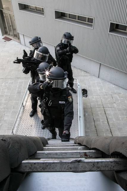 Dicho todo esto, queda claro que se tratan de pequeos grupos de lite de primersimo nivel con una amplia experiencia operativa.