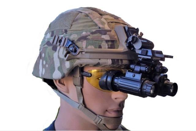 Nuevos binoculares de visión nocturna para el Ejército de Tierra