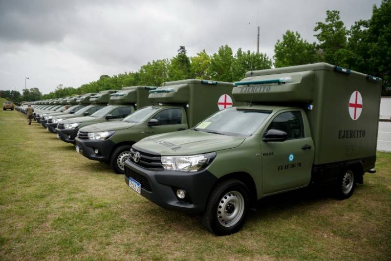 23 ambulancias Toyota recin incorporadas al EA.