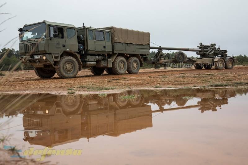 El Obús SIAC de 155/52 de Santa Bárbara fue el utilizado por el RALCA 63 en este ejercicio. El Obús SIAC de 155/52 de Santa Bárbara fue el utilizado por el RALCA 63 en este ejercicio.