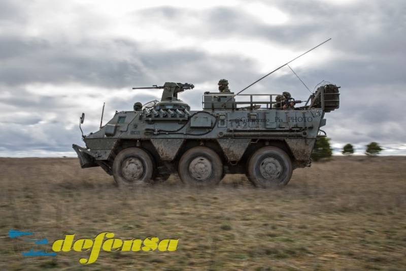 No debemos olvidar que muchas de las misiones encomendadas a estos hombres y mujeres, son las de proteger al resto del despliegue de posibles minas o IED,s y eso es algo que ni mucho menos pasa desapercibido por el resto de sus compañeros. No debemos olvidar que muchas de las misiones encomendadas a estos hombres y mujeres, son las de proteger al resto del despliegue de posibles minas o IED,s y eso es algo que ni mucho menos pasa desapercibido por el resto de sus compañeros.