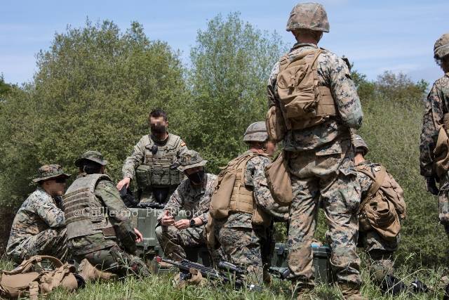 Los escasos momentos de relax, son aprovechados también para dar las siguientes instrucciones, así como para corregir errores percibidos durante la ejecución de los supuestos. Los escasos momentos de relax, son aprovechados también para dar las siguientes instrucciones, así como para corregir errores percibidos durante la ejecución de los supuestos.