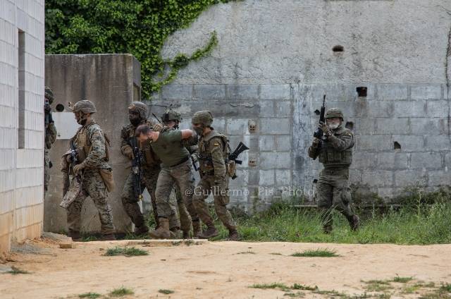 Este tipo de ejercicios viene a potenciar y estandarizar la integración en operaciones de esta índole entre unidades de distintos países. Este tipo de ejercicios viene a potenciar y estandarizar la integración en operaciones de esta índole entre unidades de distintos países.