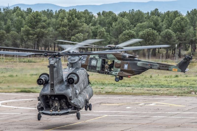 Las FAMET han desplegado sus helicópteros Chinook, Tigre, Cougar, Superpuma y Nh-90. Las FAMET han desplegado sus helicópteros Chinook, Tigre, Cougar, Superpuma y Nh-90.