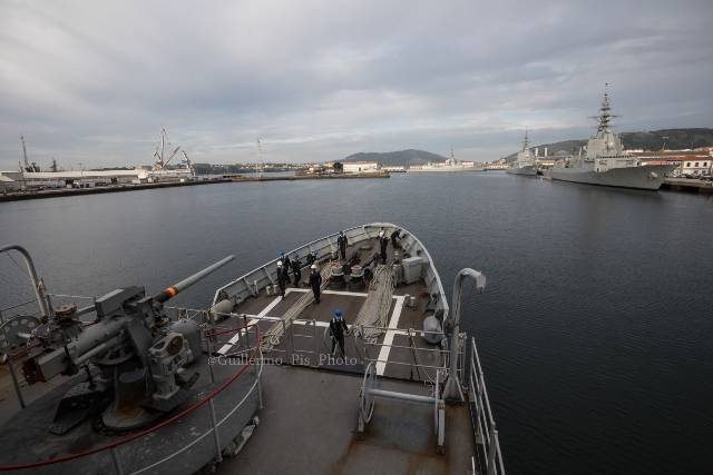 Cabe puntualizar que la finalidad de este ejercicio ,el MARSEC 21, es el de comprobar y mejorar la capacidad de coordinación y colaboración de la Fuerza de Acción Marítima de la Armada con otros organismos para afrontar operaciones de seguridad marítima. Cabe puntualizar que la finalidad de este ejercicio ,el MARSEC 21, es el de comprobar y mejorar la capacidad de coordinación y colaboración de la Fuerza de Acción Marítima de la Armada con otros organismos para afrontar operaciones de seguridad marítima.